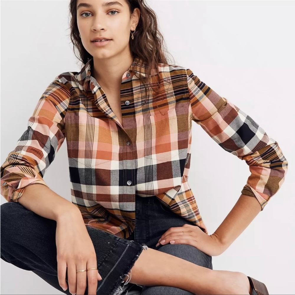 Madewell Classic Ex Boyfriend Shirt in Seconda Plaid Size Small